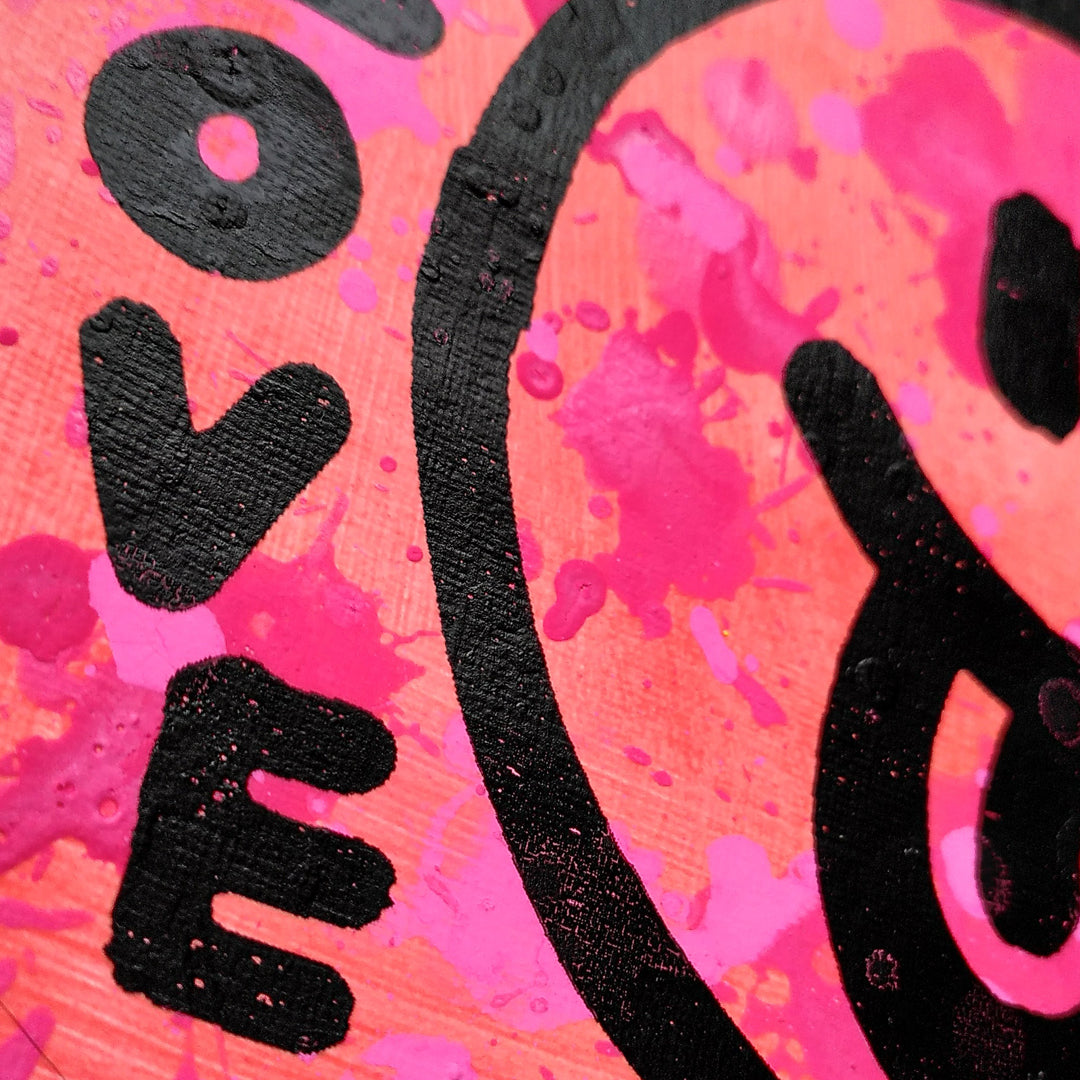 LOVE AND WEIRDOS. No 1
